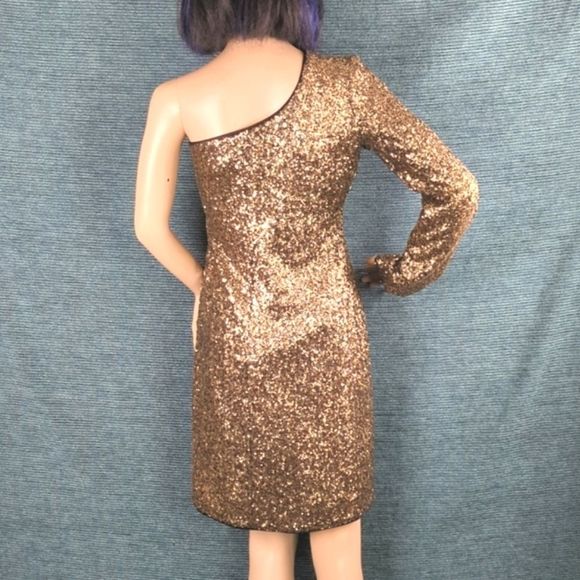 Giani Bini Gold Sequin One Shoulder Long Sleeve Dress - Picture 6 of 11